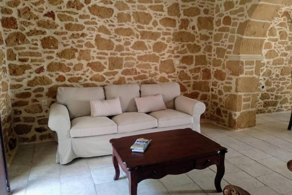 סיטייה Traditional Stone House מראה חיצוני תמונה
