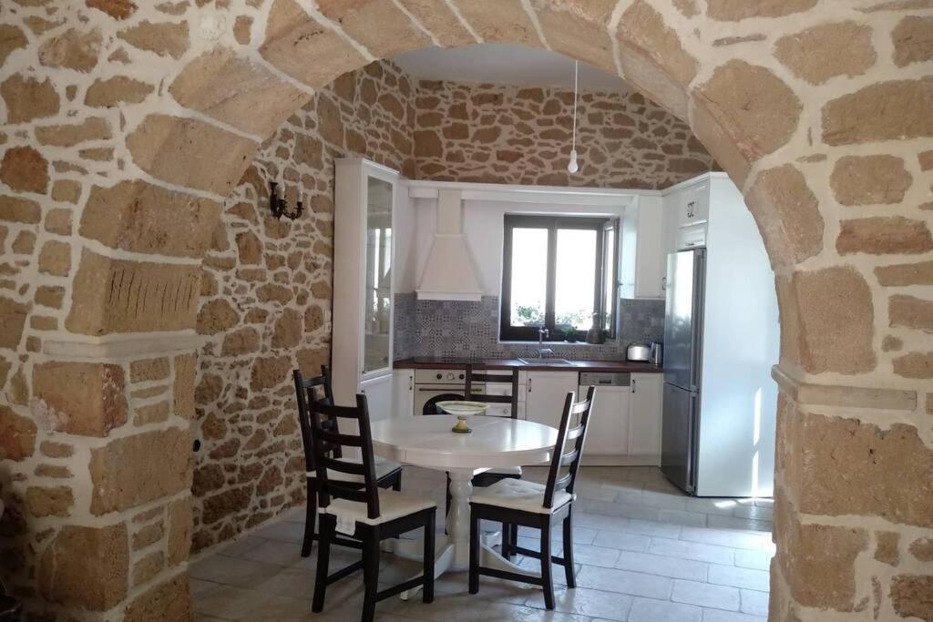 סיטייה Traditional Stone House מראה חיצוני תמונה
